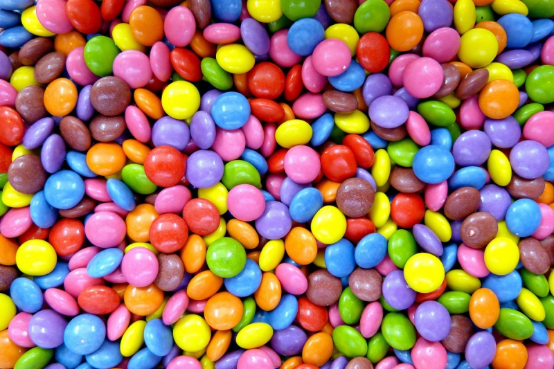 confiserie-BESSE SUR ISSOLE-min_smarties_confectionery_lenses-1150911